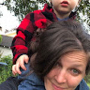 Meet your Posher, Julia